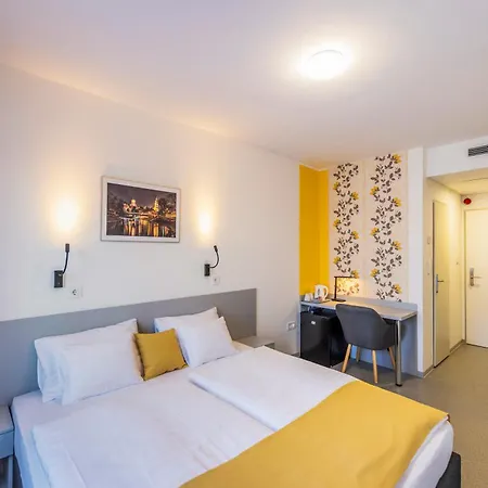 Hotel Arrabona