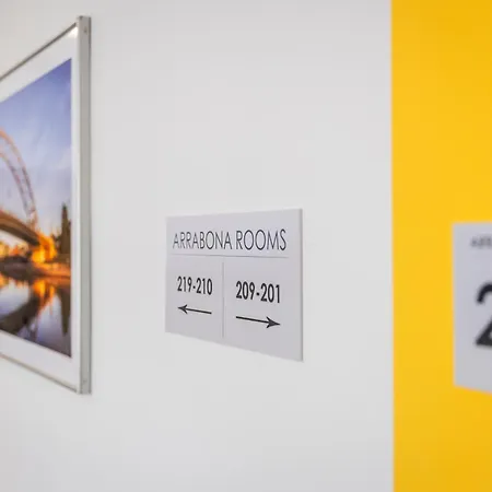 Arrabona Hotel 3*