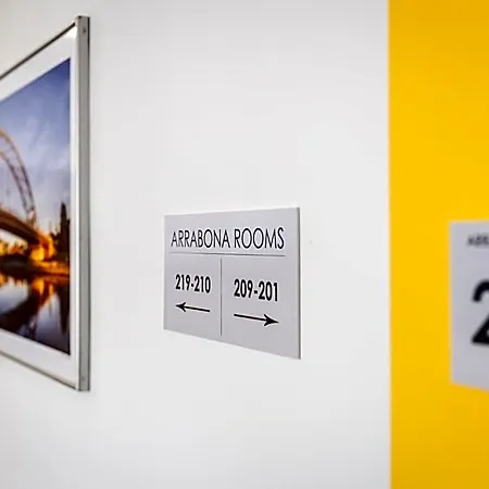 Arrabona Otel 3*